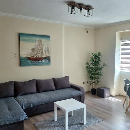 Dixy Apartman Belgrad Exteriör bild
